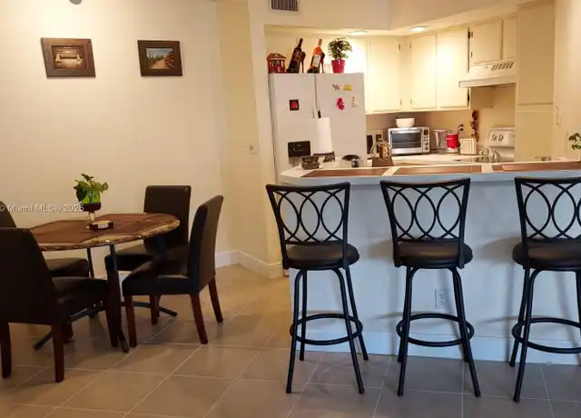 Property at 437 Vista Isles Dr #2216, Plantation, FL, 33325, 1 bed, 1 bath, [object Object]