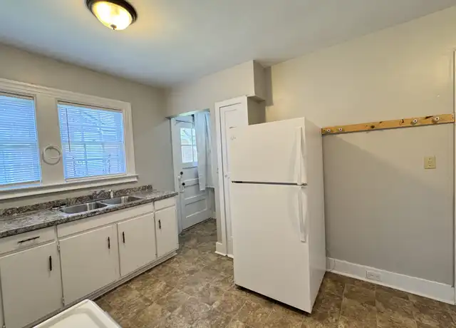 Property at 3425 Howard Ave, Columbus, GA, 31904, 1 bed, 1 bath, [object Object]