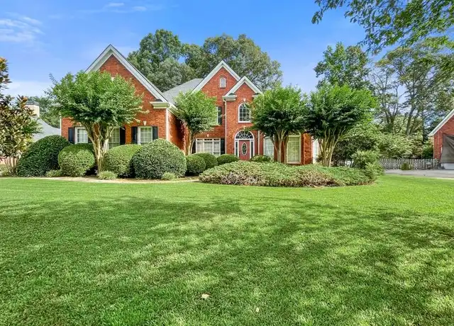 Property at 389 Bridgebrook Ln SW, Smyrna, GA, 30082, 5 beds, 3.5 baths, [object Object]