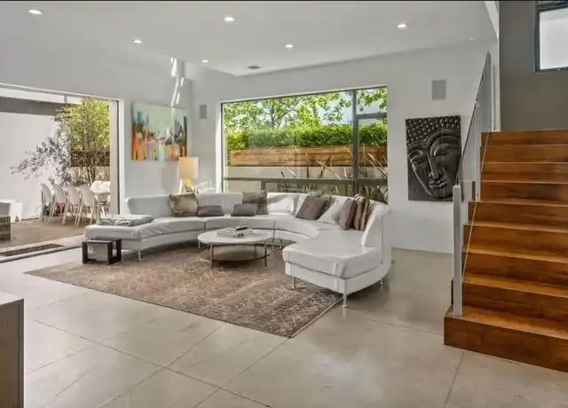 Property at 800 N Harper Ave, Los Angeles, CA, 90046, 3 beds, 4 baths, [object Object]