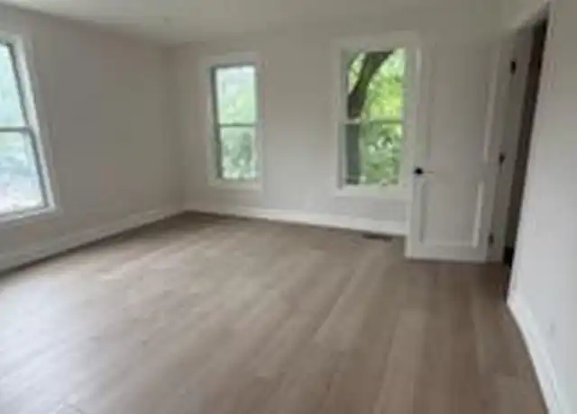 Property at 201 17th St SE, Washington, DC, 20003, 2 beds, 1.5 baths, [object Object]