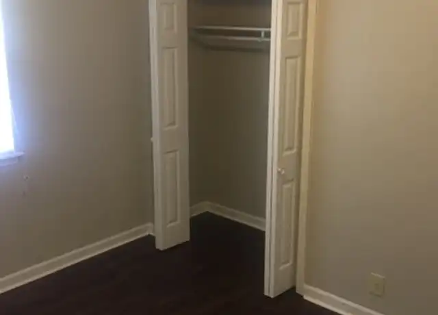 Property at 144 Mason Ct, Dickson, TN, 37055, 1 bed, 1 bath, [object Object]