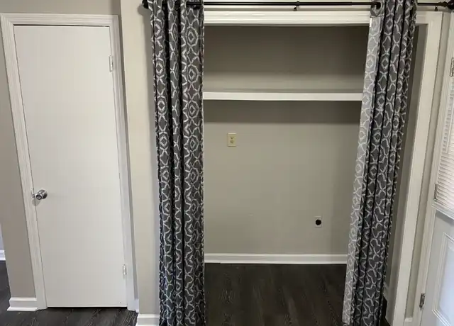 Property at 102 Mason Ct, Dickson, TN, 37055, 1 bed, 1 bath, [object Object]