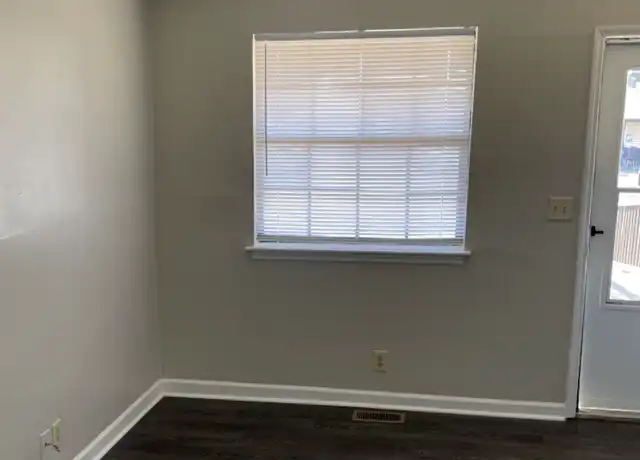 Property at 102 Mason Ct, Dickson, TN, 37055, 1 bed, 1 bath, [object Object]