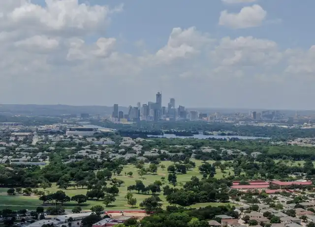 Property at 1412 Vargas Rd Unit A, Austin, TX, 78741, 3 beds, 1 bath, [object Object]