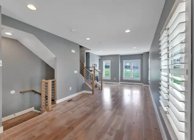 Property at 846 Thompson Cres, Rockville, MD, 20852, 3 beds, 3.5 baths, [object Object]