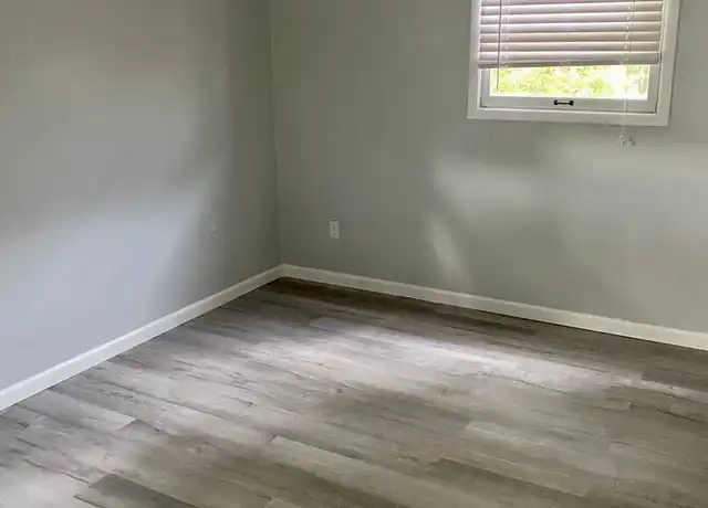 Property at 55 W Starr Ave #6, Columbus, OH, 43201, 1 bed, 1 bath, [object Object]