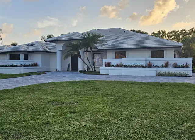 Property at 21046 Sweetwater Ln N, Boca Raton, FL, 33428, 4 beds, 3 baths, [object Object]