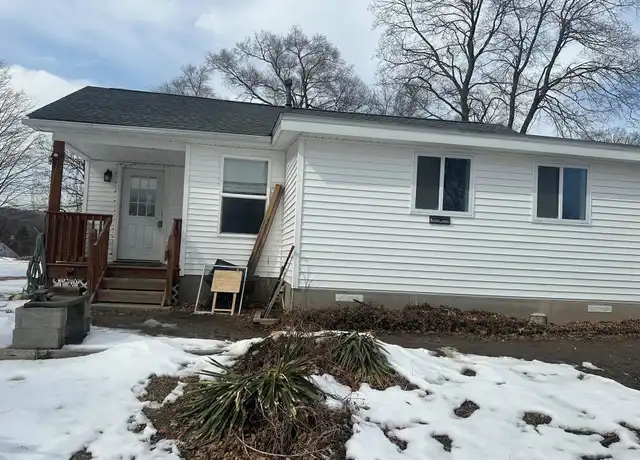 Property at 131 Western Ave #1, Marlboro, NY, 12542, 2 beds, 1 bath, [object Object]