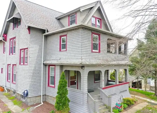 Property at 11 Southview St Unit 3, Naugatuck, CT, 06770, 2 beds, 1 bath, [object Object]