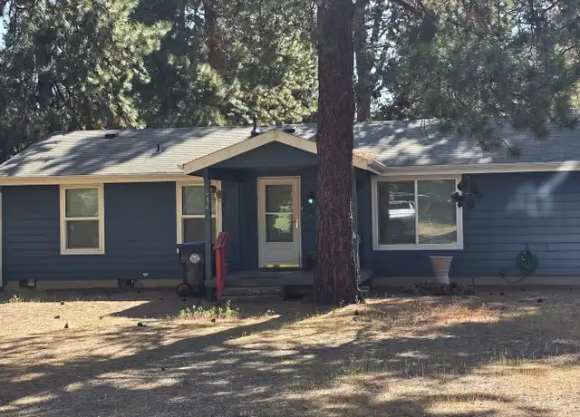Property at 634 S Oak St, Sisters, OR, 97759, 3 beds, 2 baths, [object Object]