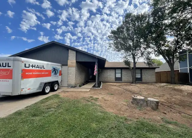 Property at 5603 NW Wilfred Dr, Lawton, OK, 73505, 3 beds, 2 baths, [object Object]