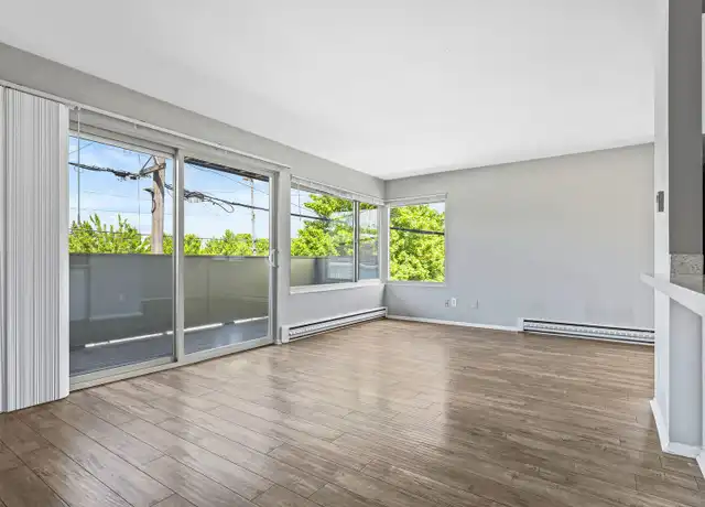 Property at Columbia Green - 4700 35th Ave S, Seattle, WA, 98118, 2 beds, 1 bath, [object Object]