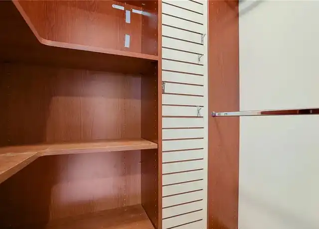 Property at 1154 S Barrington Ave, Los Angeles, CA, 90049, 1 bed, 1 bath, [object Object]