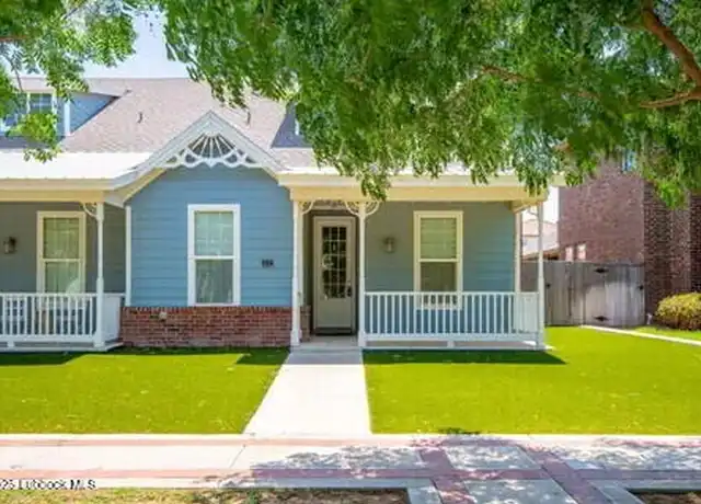 Property at 2127 10th St, Lubbock, TX, 79401, 3 beds, 3 baths, [object Object]