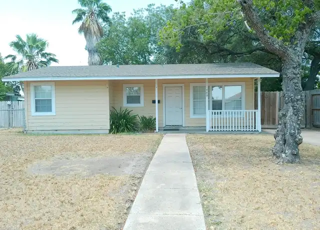 Property at 749 Westchester Dr, Corpus Christi, TX, 78408, 4 beds, 2.5 baths, [object Object]