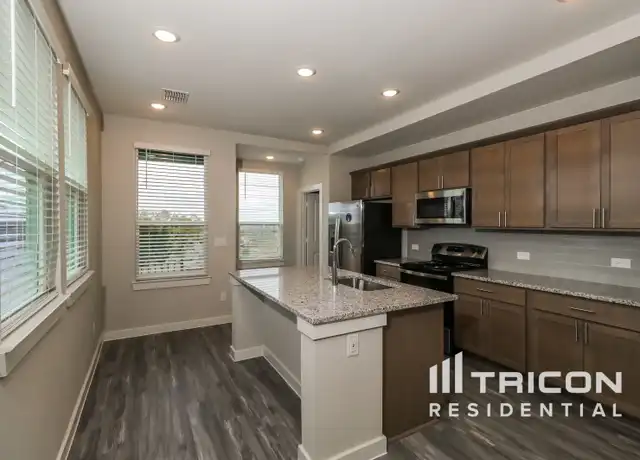 Property at 517 Raglands Rd, Leander, TX, 78641, 3 beds, 2 baths, [object Object]