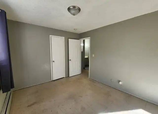 Property at 1363 Mobile St, Aurora, CO, 80011, 3 beds, 1 bath, [object Object]