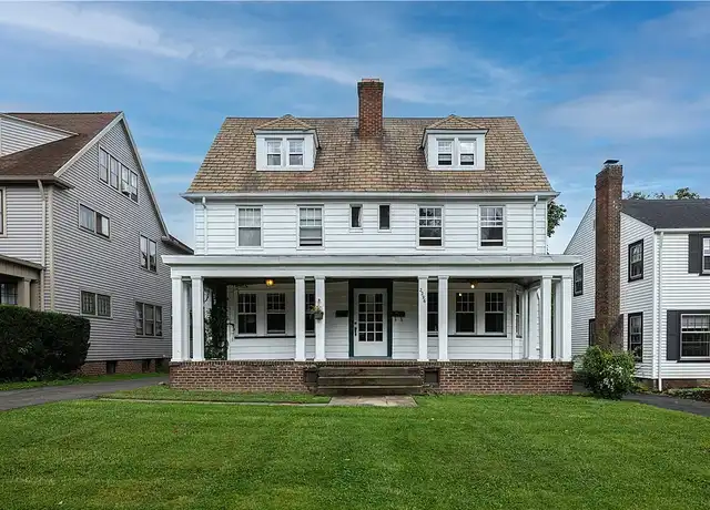 Property at 2296 S Overlook Rd, Cleveland, OH, 44106, 5 beds, 2 baths, [object Object]