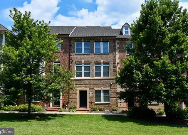 Property at 409 Hydrangea Pl, Gaithersburg, MD, 20878, 4 beds, 3.5 baths, [object Object]