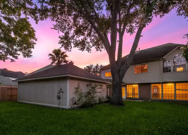 Property at 4907 Canterbury Ln, Sugar Land, TX, 77479, 4 beds, 3.5 baths, [object Object]
