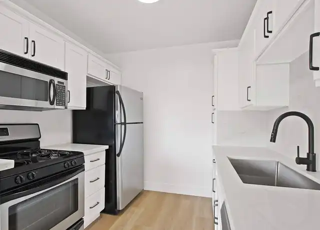 Property at 1545 North Laurel - 1545 N Laurel Ave, Los Angeles, CA, 90046, 1-2 bed, 1-1.5 bath, [object Object]