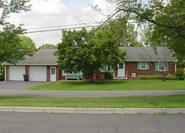 Property at 9318 Stuart Ave, Manassas, VA, 20110, 3 beds, 2 baths, [object Object]