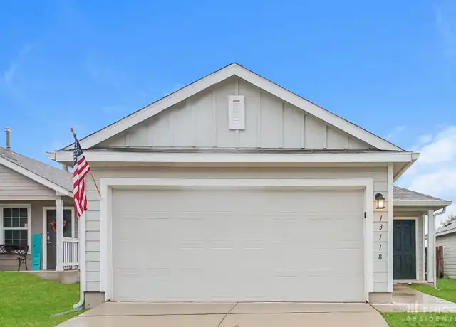 Property at 13118 Ashworth Blvd, San Antonio, TX, 78221, 3 beds, 2 baths, [object Object]