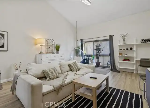 Property at 5460 White Oak Ave Unit H303, Encino, CA, 91316, 1 bed, 2 baths, [object Object]