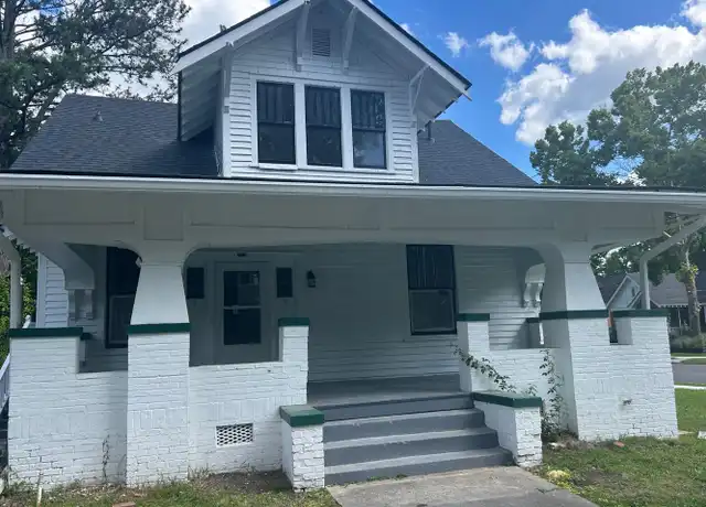 Property at 209 Warren St W Unit B, Wilson, NC, 27893, 1 bed, 1 bath, [object Object]