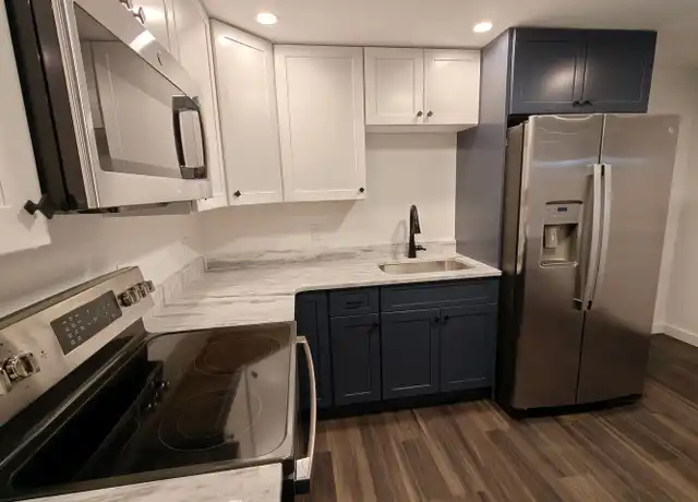 Property at 225 State St Apt 2, Northampton, MA, 01060, 2 beds, 1 bath, [object Object]