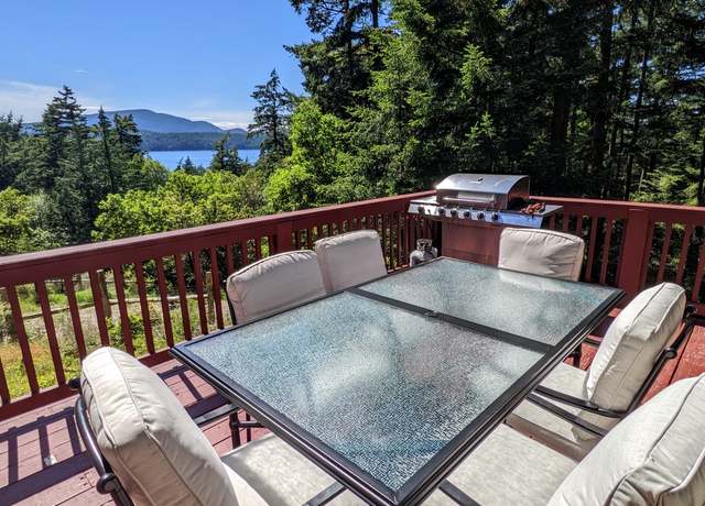 Photo of 227 Bromley Dr, Eastsound, WA 98245