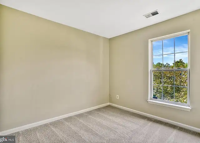Photo of 10159 Elgin Way, Bristow, VA 20136