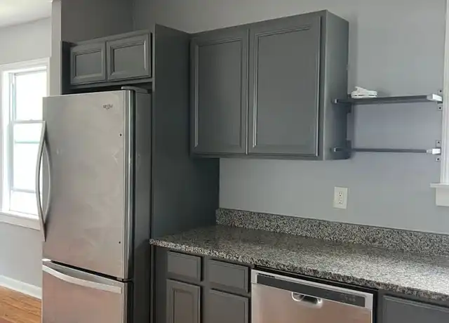 Property at 25 Blaine St Unit 2, Providence, RI, 02904, 2 beds, 1 bath, [object Object]