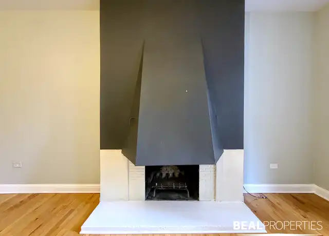 Property at 1425 N Dearborn St Unit 1 Bed, Chicago, IL, 60610, 1 bed, 1 bath, [object Object]