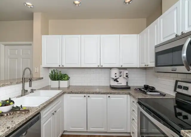 Property at 530 2nd Ave Unit 317, Kirkland, WA, 98033, 2 beds, 2 baths, [object Object]