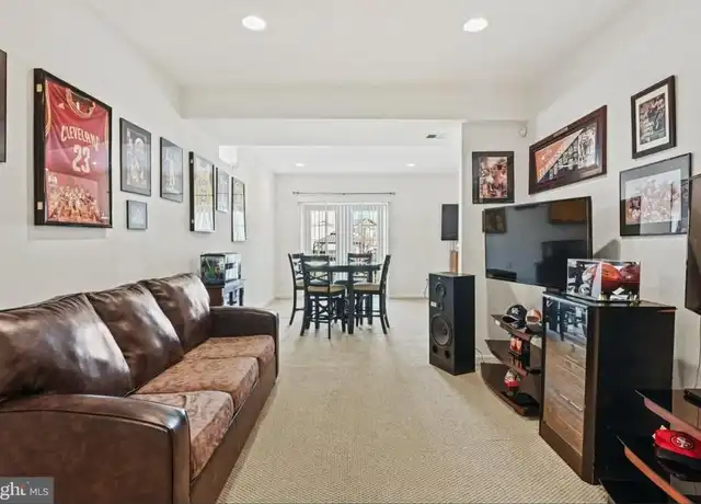 Property at 131 Claude Ct SE Unit NA, Leesburg, VA, 20175, 1 bed, 1 bath, [object Object]