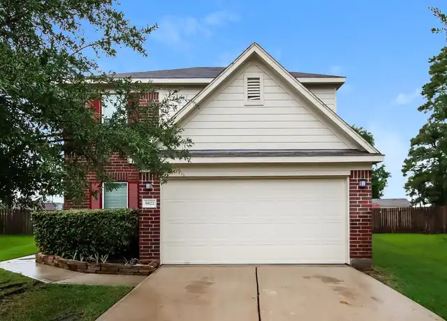Property at 9822 Climbing Tree St, Conroe, TX, 77385, 5 beds, 2.5 baths, [object Object]