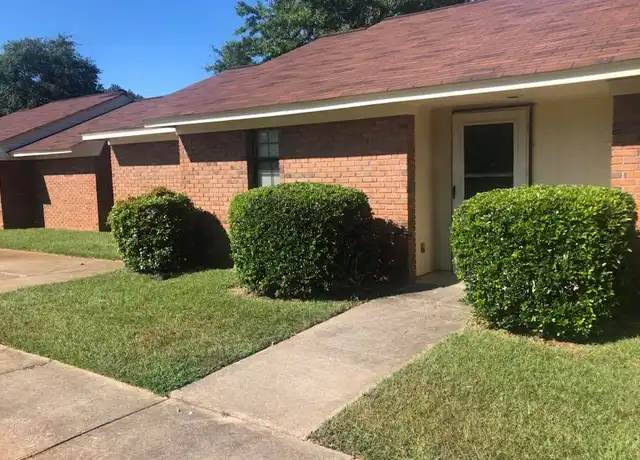 Property at 1501 Green St Unit L-2, Warner Robins, GA, 31093, 2 beds, 2 baths, [object Object]