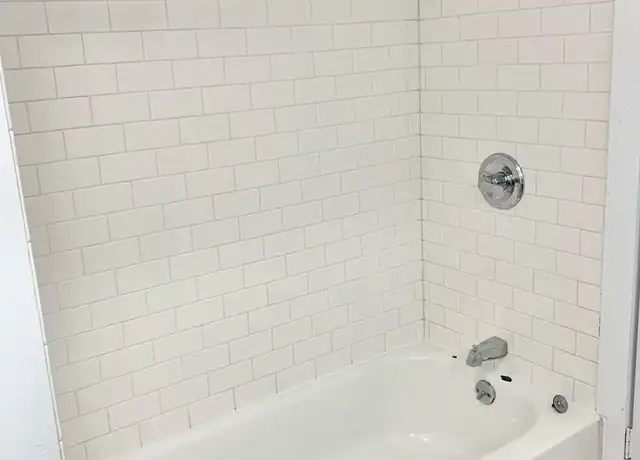 Property at 1420 Litton Ave, Nashville, TN, 37216, 3 beds, 1 bath, [object Object]