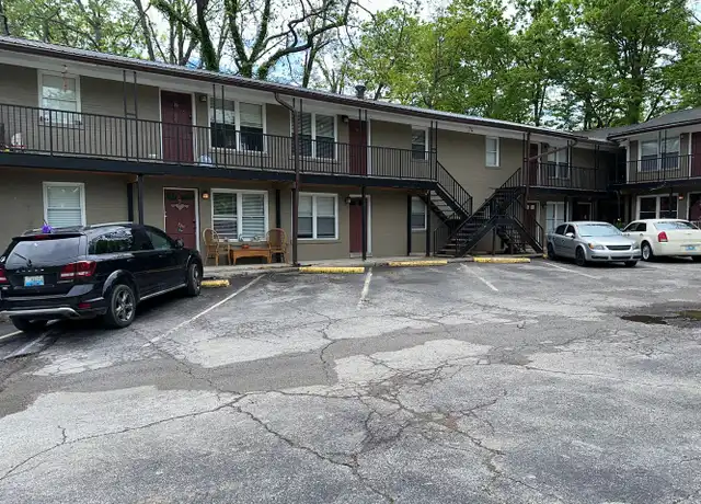 Property at 508 College St Unit 2, Winchester, KY, 40391, 2 beds, 1 bath, [object Object]
