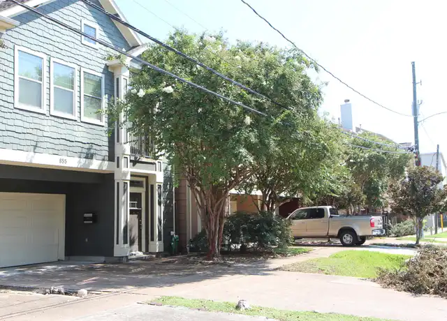 Property at 855 W 25th St, Houston, TX, 77008, 2 beds, 2 baths, [object Object]