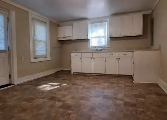 Property at 3009 Clifton Ave, Nashville, TN, 37209, 2 beds, 1 bath, [object Object]