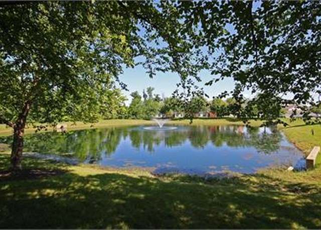 Photo of 5550 Wind Drift Dr, Powell, OH 43065