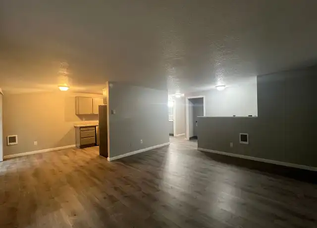 Property at 223 NE 162nd Ave Unit 210 (previously 209), Portland, OR, 97230, 2 beds, 1 bath, [object Object]