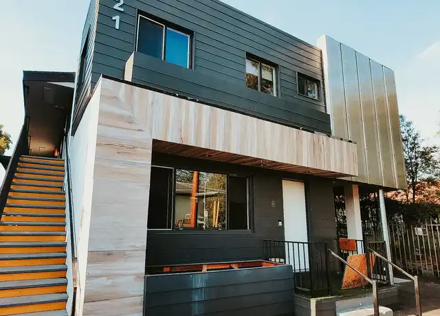 Property at 1321 W 36th Pl, Los Angeles, CA, 90007, 0 beds, 1 bath, [object Object]