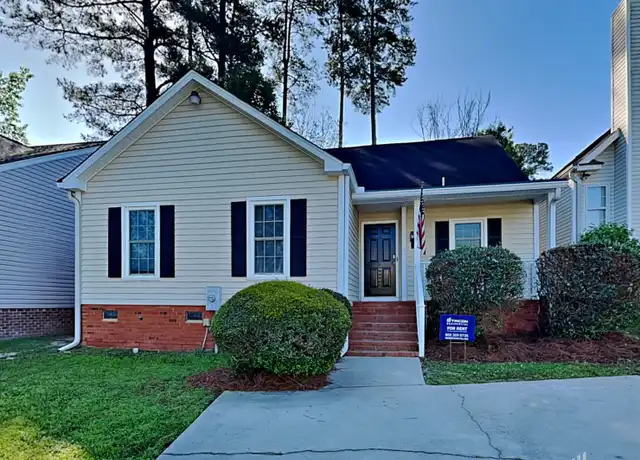 Property at 210 Village Walk, Columbia, SC, 29209, 3 beds, 2 baths, [object Object]