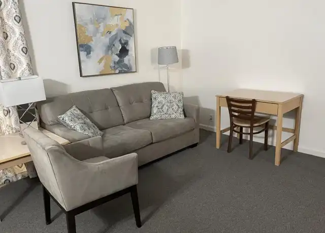 Property at 39 Brentwood Dr, Evansville, IN, 47715, 1 bed, 1 bath, [object Object]