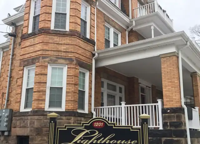 Property at 1201 Chestnut St, Franklin, PA, 16323, 1 bed, 1 bath, [object Object]
