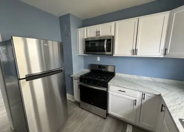Property at 1934 Alvin St, Toledo, OH, 43607, 2 beds, 1 bath, [object Object]